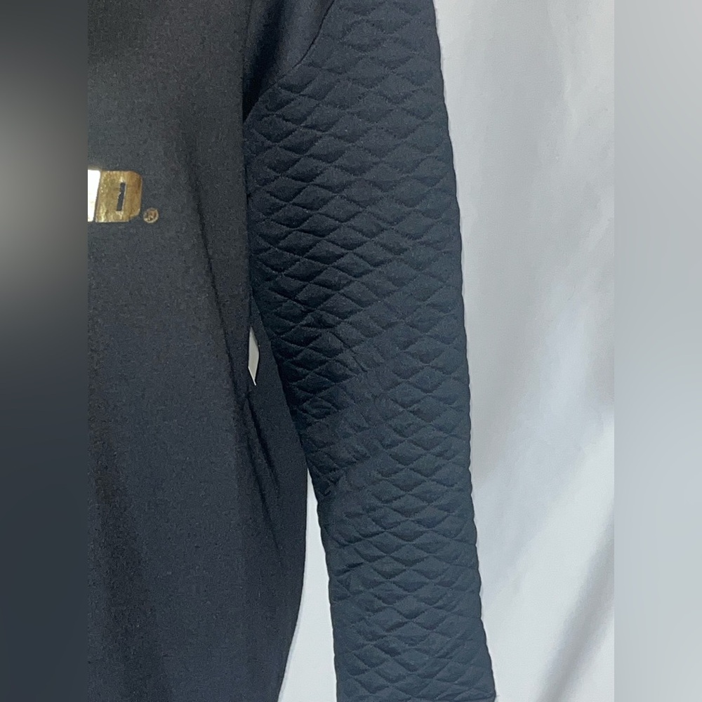 MGM Grand Quilted Long Sleeve Shirt - Picture 6 of 9